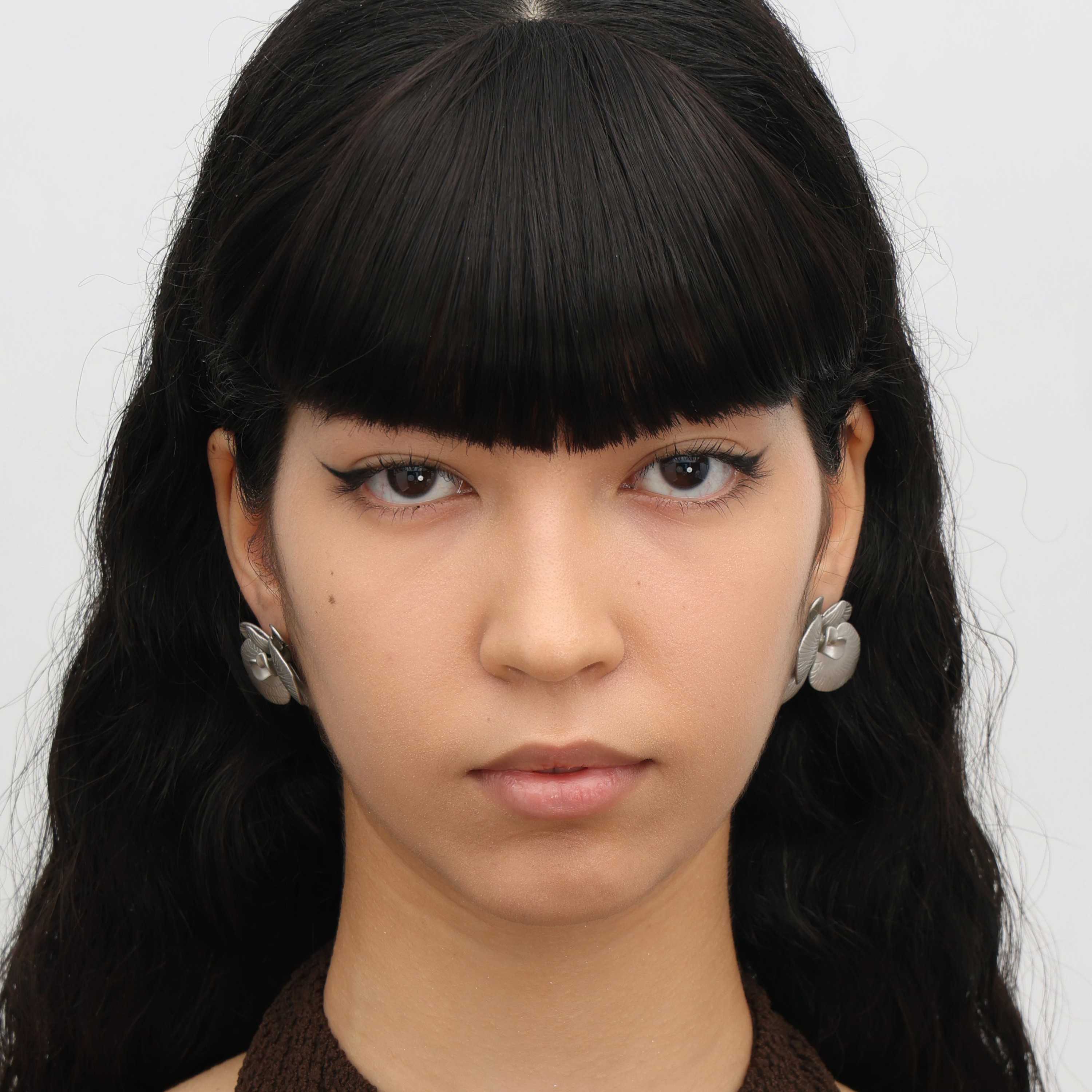 RSNY flower stud earrings - RSNY R2015 铜镀铑/银耳针 约38*32*8mm 优雅感花朵元素/时尚感几何造型/纯银高品质耳针/纯手工精雕工艺