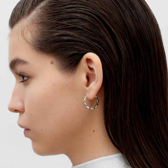 RSNY simple styling earrings - RSNY R2105A 铜镀铑/银耳针 约19*6*19时尚绕圈纹设计/镜面级精工抛光/轻量化品牌工艺/纯银高品质耳针