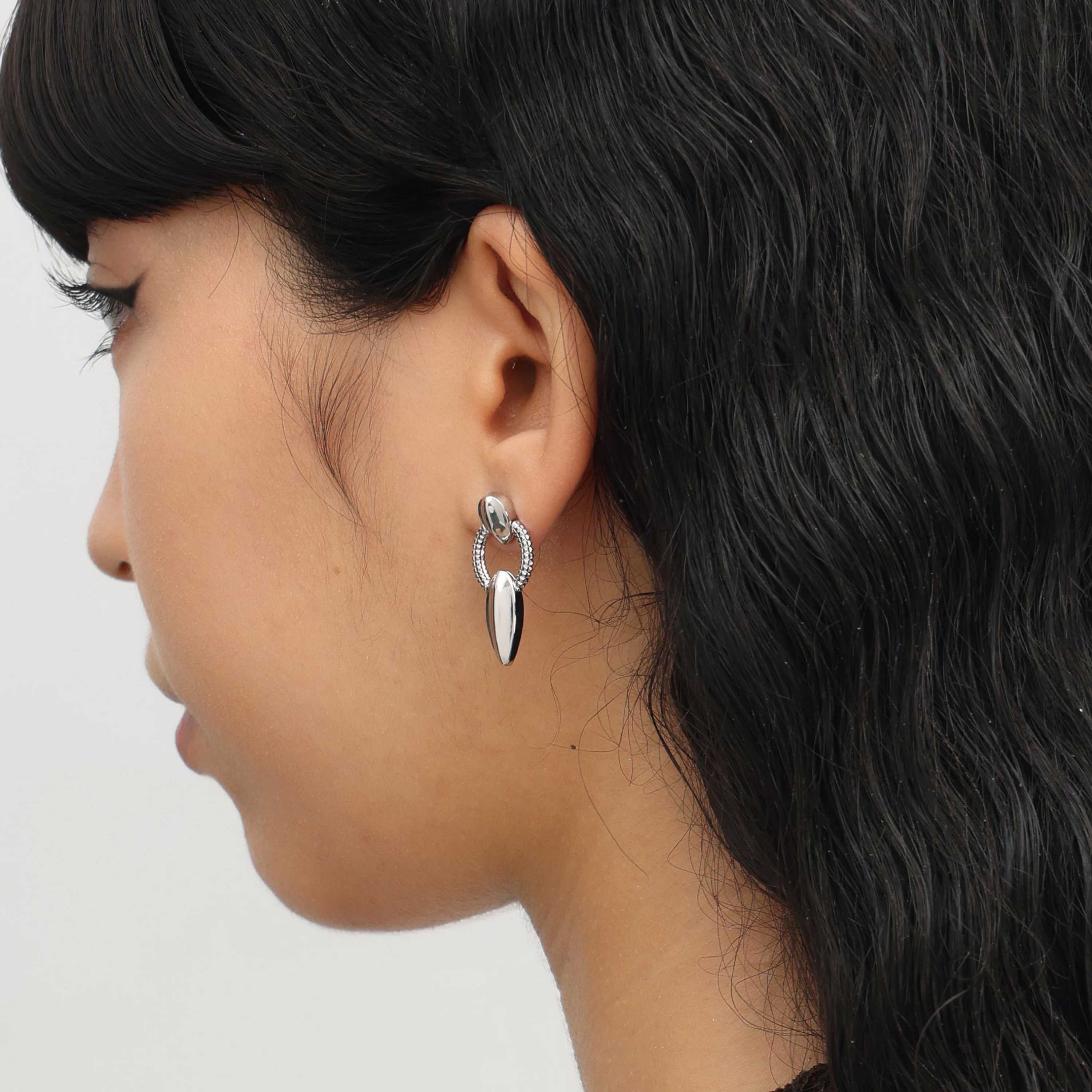RSNY Roman Styling Earrings - RSNY R2129A 铜镀铑/银耳针 约15*29*5mm 立体感几何设计/纯手工精雕工艺/镜面级精工抛光/纯银高品质耳针