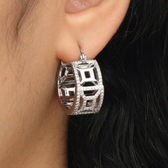 RSNY Diamond Line Earrings - RSNY R2041A Copper Rhodium Plated/S925 Tremella Needle/Cubic Zirconia Weight: 12g Size: 24 * 10 * 22mm Diamond pattern design elements/lightweight hollowing process/pure manual inlay skills/mirror-level precision polishing