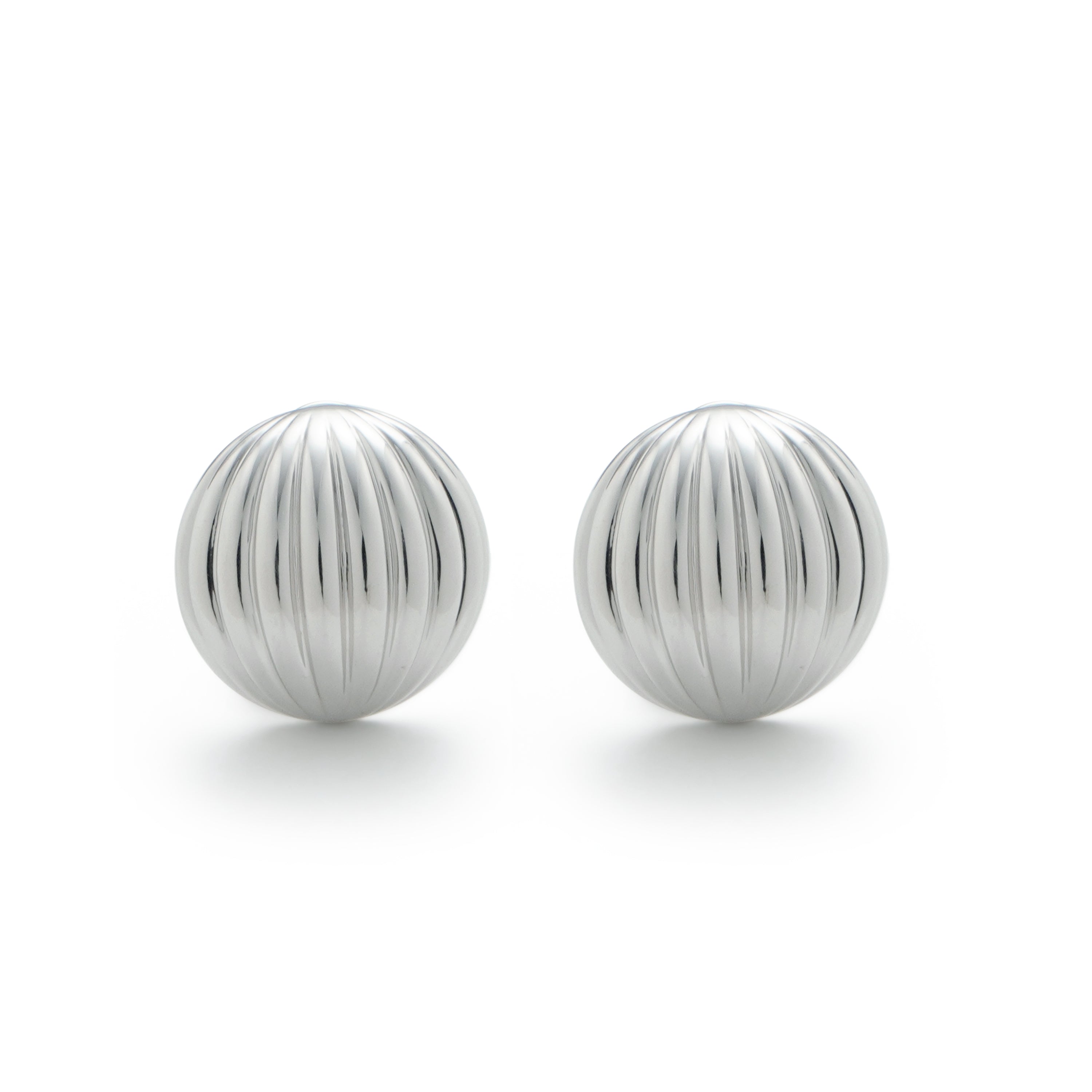 RSNY Roman Ball Earrings - RSNY R2143A 铜镀铑/银耳针 约20*10*20mm 波纹感设计元素/半球体几何造型/精致感细节处理/钻石级精巧切面